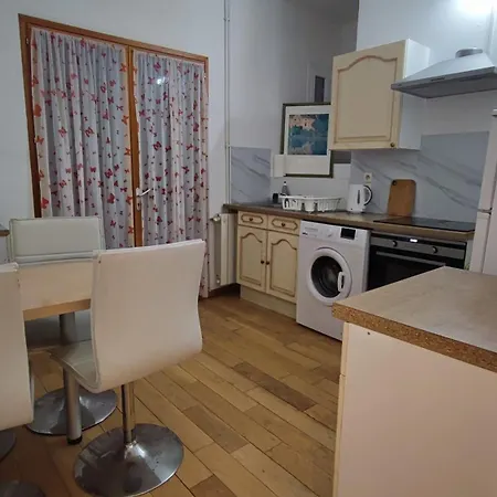 Luxurieux Gris Rum i privatbostad